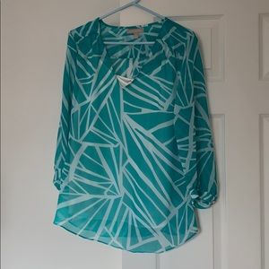 Sheet blouse with built in cami.